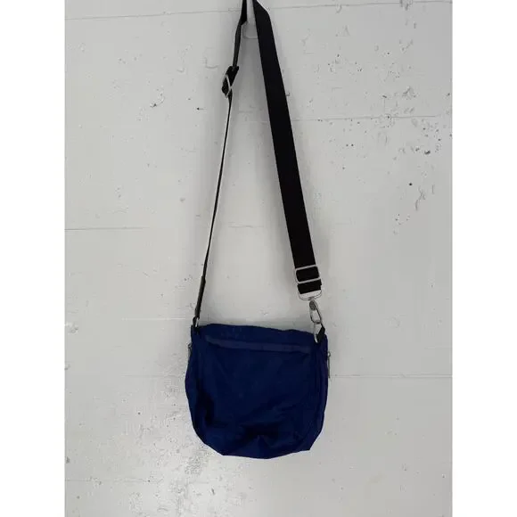 Lululemon Crossbody Bag Womens Adjustable Strap Festival Purse Shadow wrap Blue - Picture 10 of 12